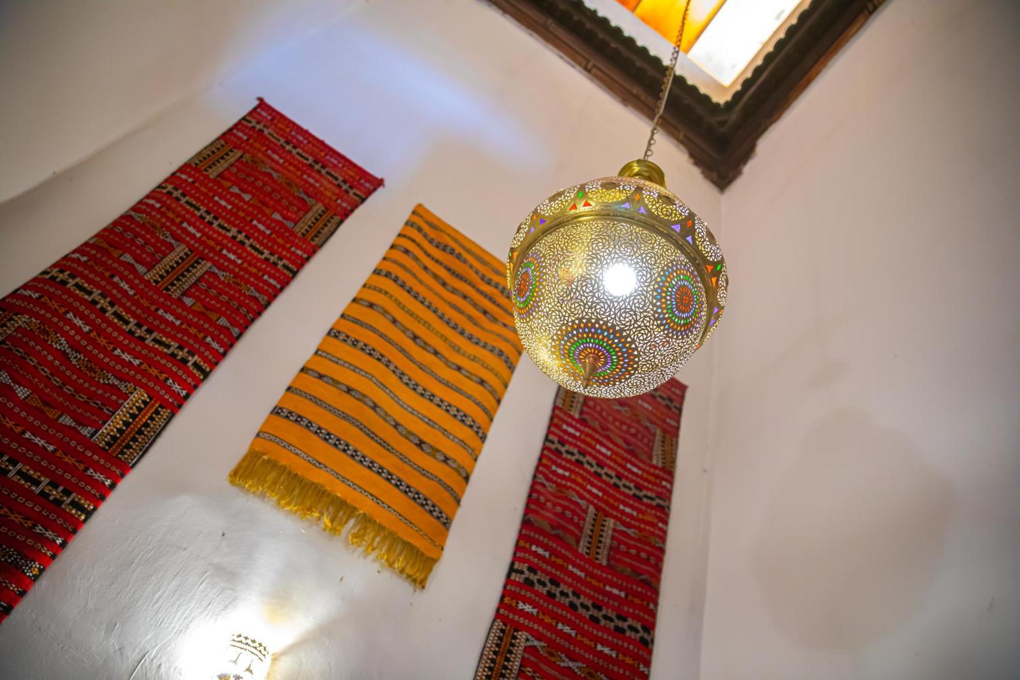 فندق Dar Fez Arinas المظهر الخارجي الصورة