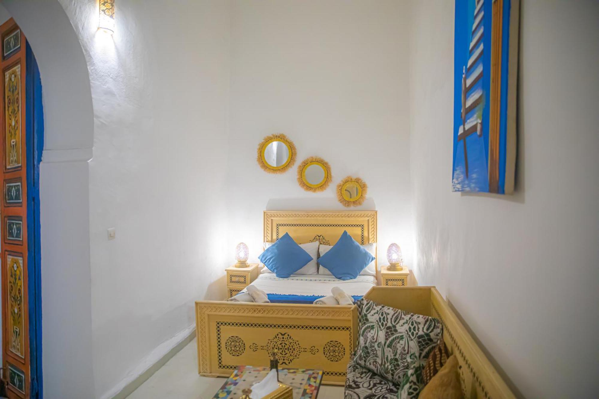 فندق Dar Fez Arinas المظهر الخارجي الصورة