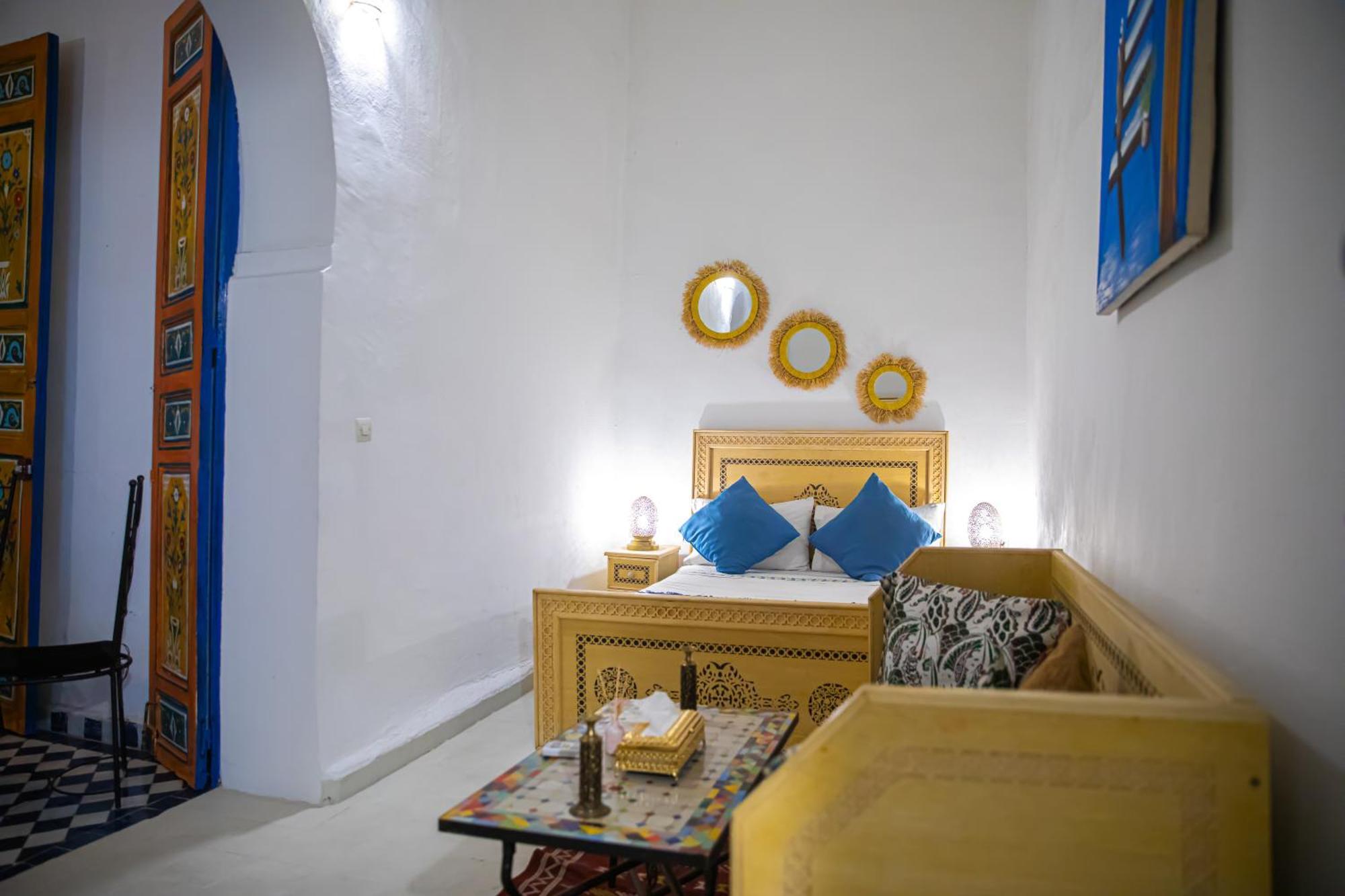 فندق Dar Fez Arinas المظهر الخارجي الصورة